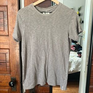 American Giant Women’s Supima Cotton tee size Medium